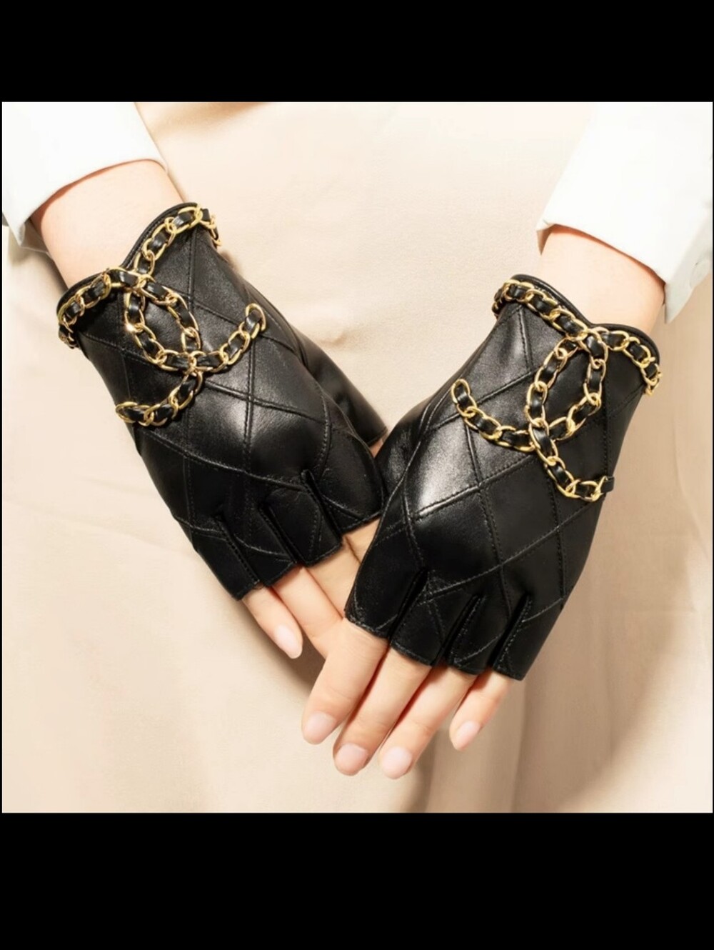 LUXURY, Black Quilted Fingerless Leather Gloves with Gold Chain CC👏 Detail